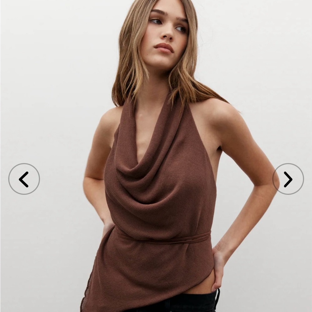 Bayse Halter Neck Top View 3